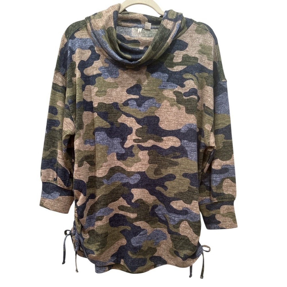 Camouflage Cowl Neck Top Ruching on Sides Soft Cozy Fall Sz L